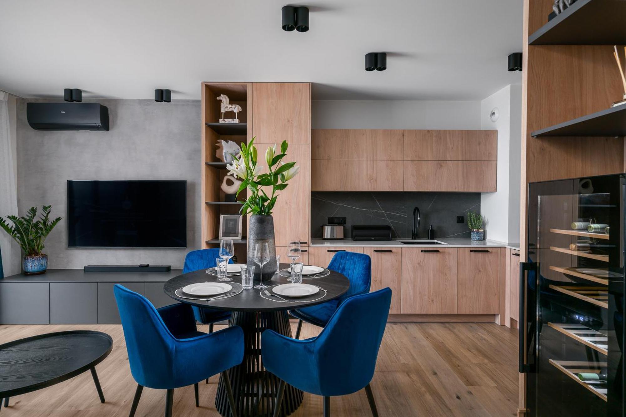 Nice View Apartment, Free Underground Parking, City Square 6 Min Wroclaw Ngoại thất bức ảnh